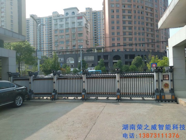 長(zhǎng)沙電動(dòng)伸縮門